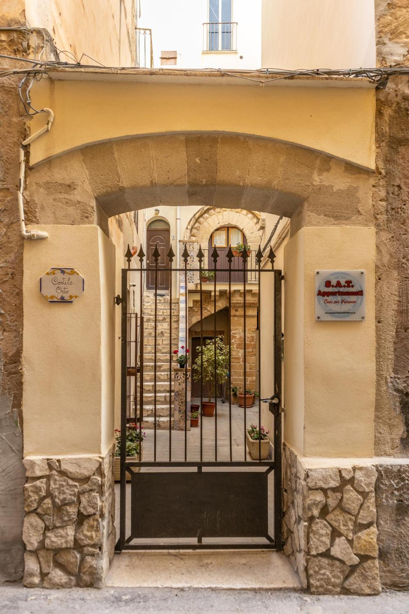 Antico Portale Apartment Trapani Ngoại thất bức ảnh